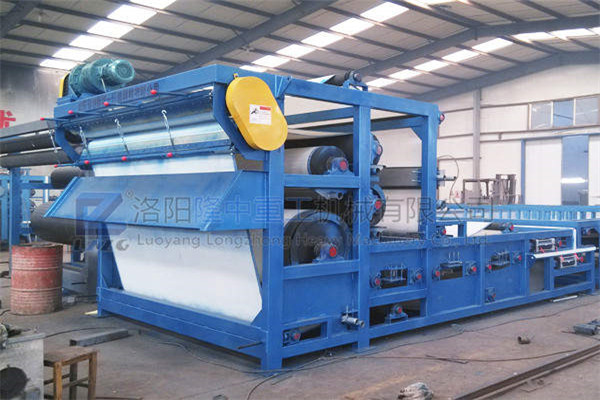 智能、綠色的全新機制砂設備 帶式污泥壓濾機