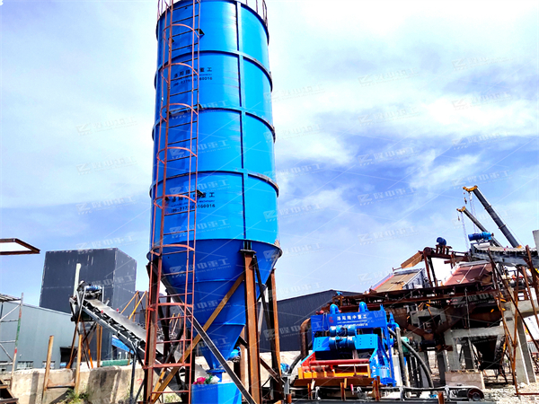 時(shí)產(chǎn)300噸機(jī)制砂生產(chǎn)線要投資多少錢(qián) 政府為什么不支持機(jī)制砂？