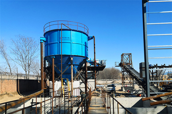 時(shí)產(chǎn)300噸機(jī)制砂生產(chǎn)線要投資多少錢(qián) 政府為什么不支持機(jī)制砂？